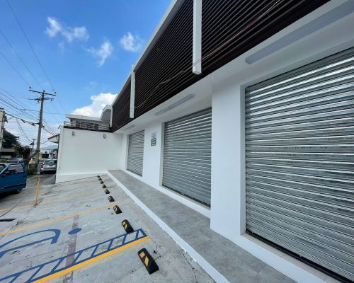 LOCALES EN ALQUILER, CALLE PADRES AGUILAR COLONIA ESCALON